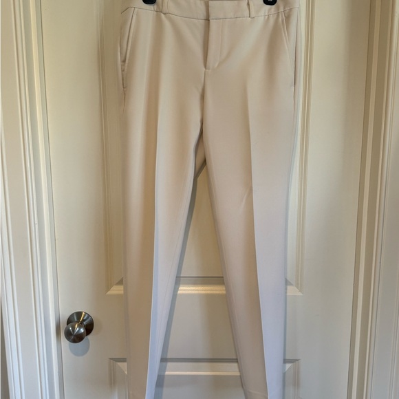 Banana Republic Off-White Suit - Blazer and Trousers - Picture 5 of 7